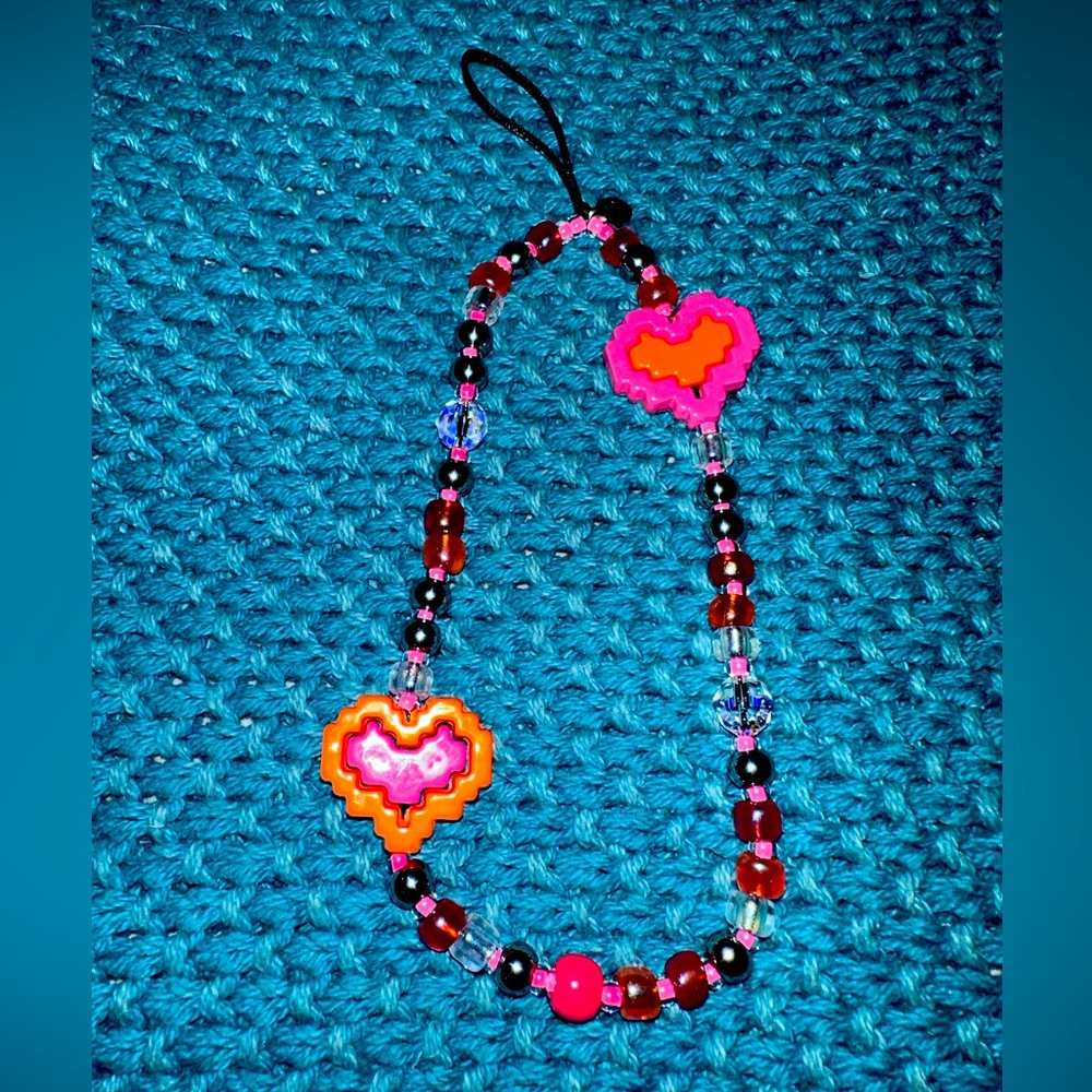 String ting phone wristlet